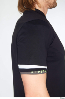  Erling black t shirt rugby clothing shoulder sleeve sports upper body 0002.jpg